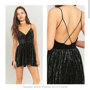 Silence + Noise black velvet open back romper NWT